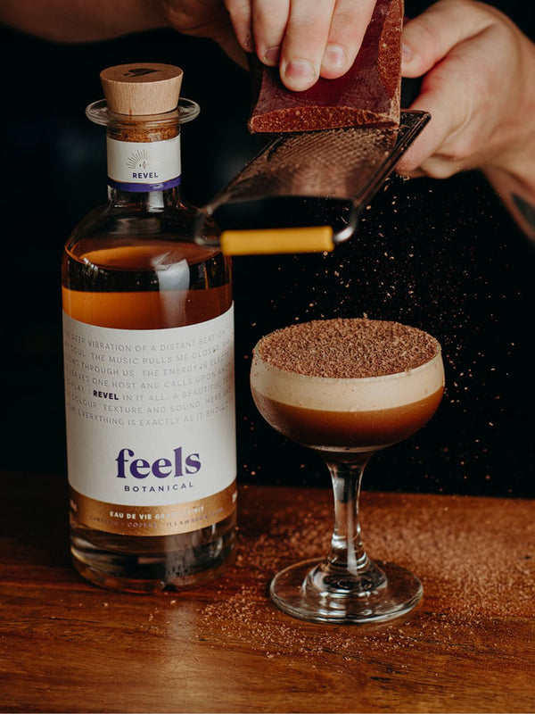 Feels Botanical Revel, Eau De Vie Grape Spirit 33% abv